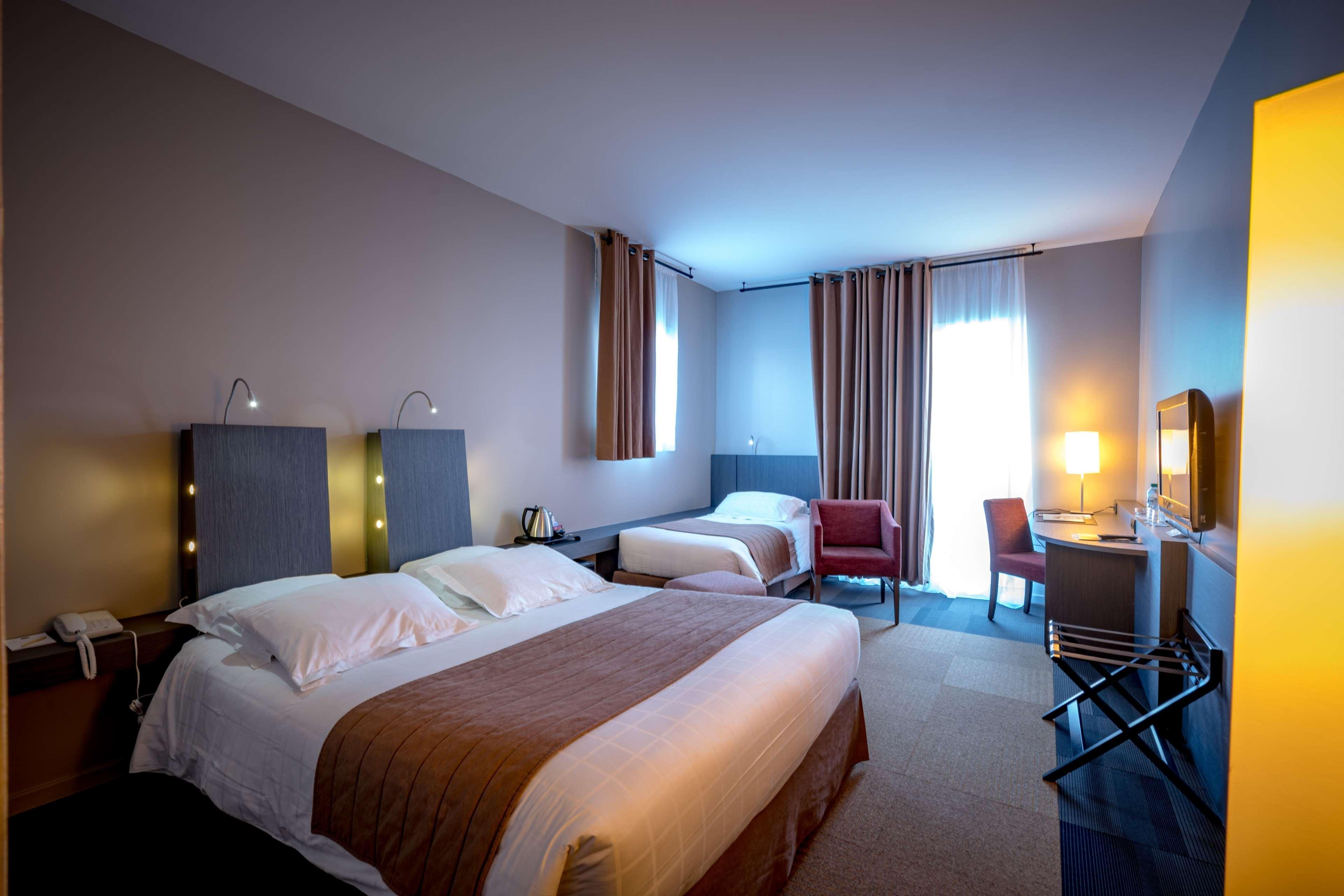 Best Western Plus Hotel Gergovie Perignat-les-Sarlieve Bagian luar foto